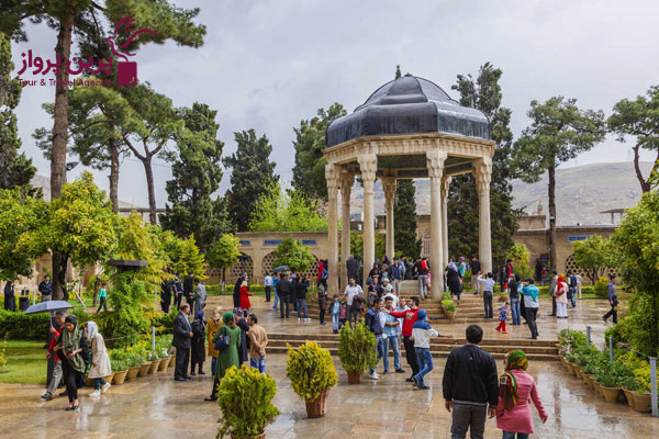 حافظیه یا آرامگاه حافظ در شیراز